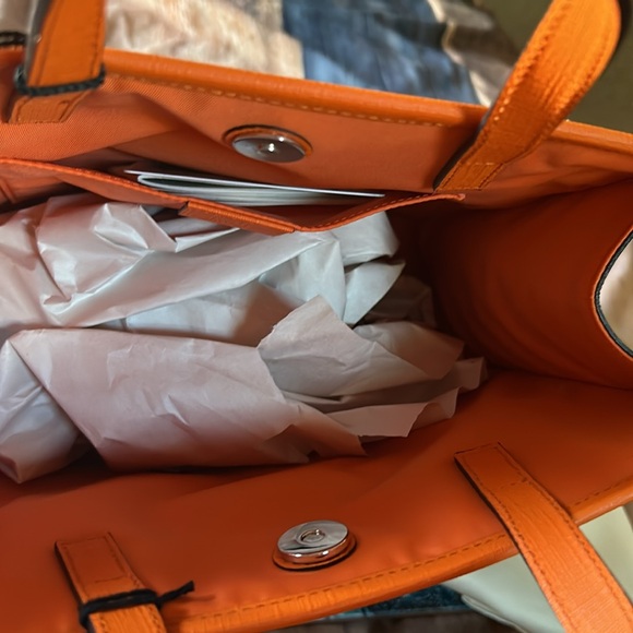 GUCCI 🍌 Banana Limited Edition Tote - Picture 6 of 14